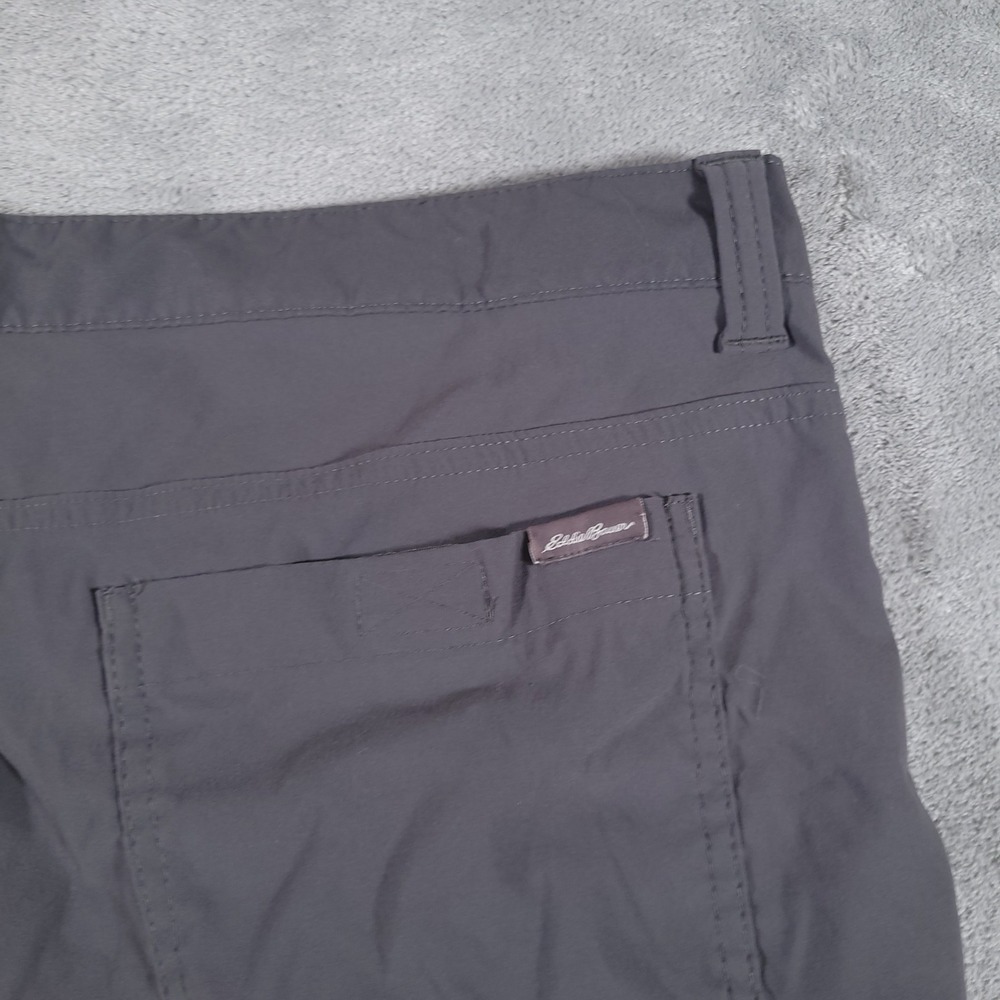 Eddie Bauer Shorts Mens 35 Gray Rainier Cargo Hiking Outdoor Trail Lightweight - Picture 9 of 11